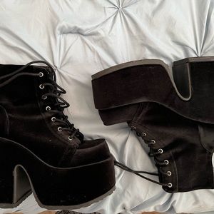 Demonia Camel-203 Black Lace-up Chunky Boots